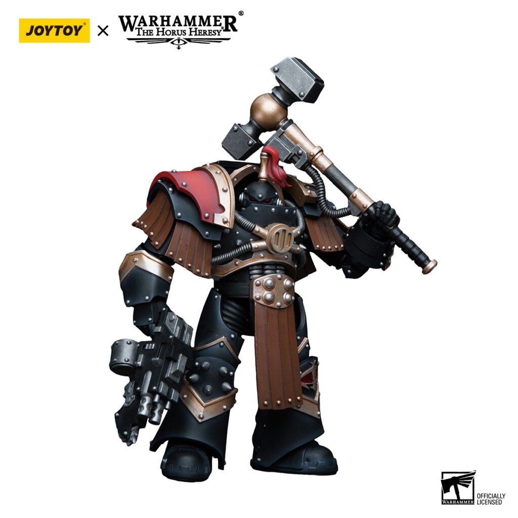 Sons of Horus Justaerin Terminator Squad Justaerin with Thunder Hammer 1 - JoyToy Germany
