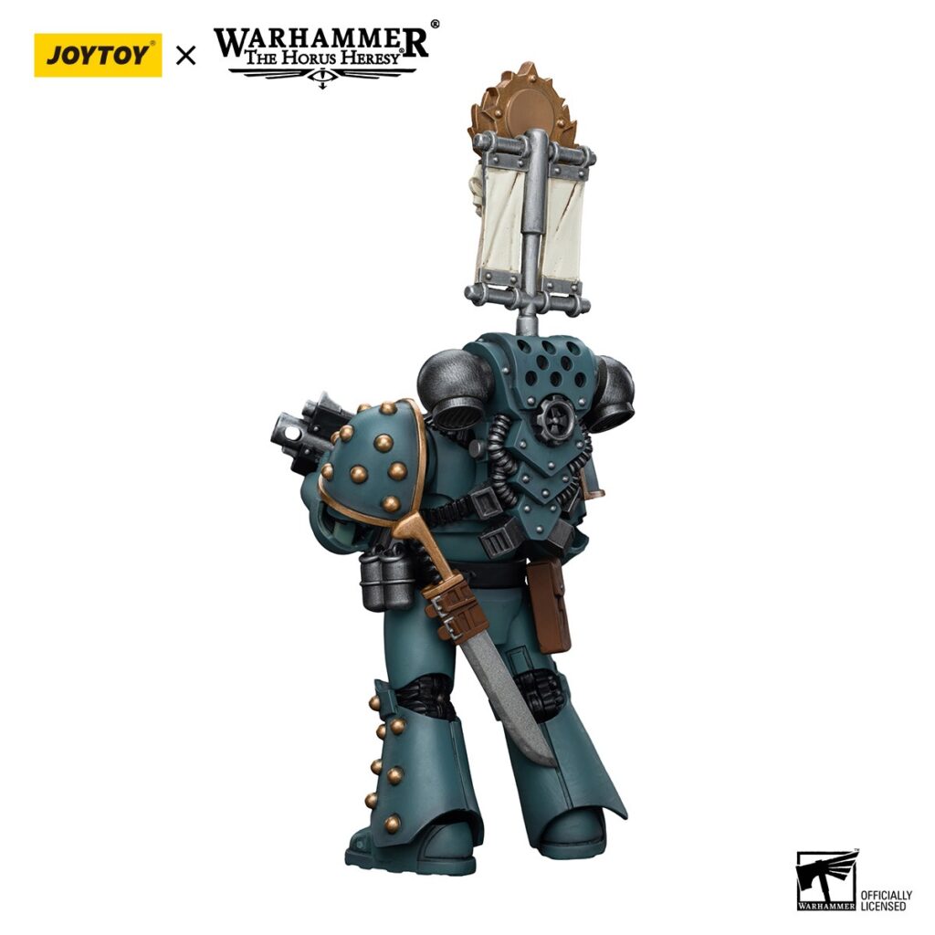 Sons of Horus MKIV Tactical Squad Legionary with Legion Vexilla 1 - JoyToy Germany