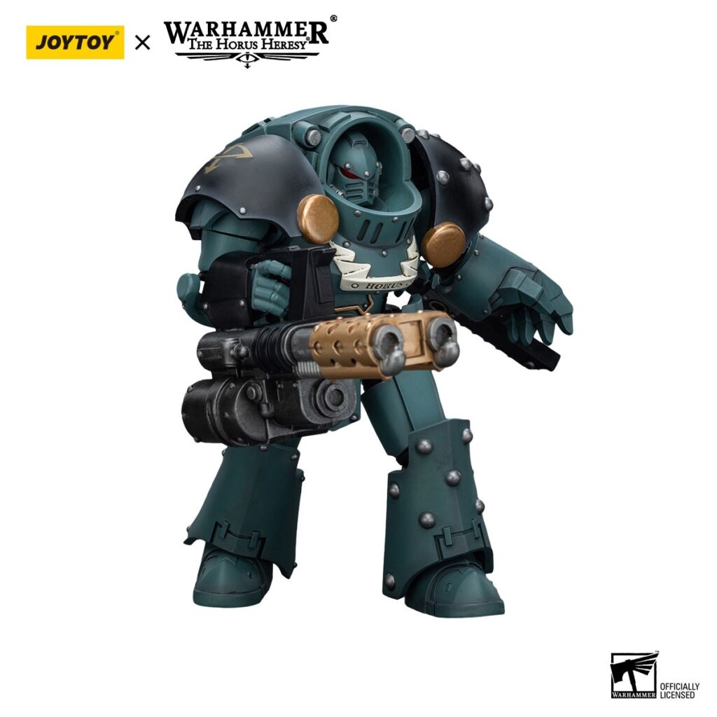 Sons of Horus Tartaros Terminator Squad Terminator with Heavy Flamer and Chainfis 4 - JoyToy Germany